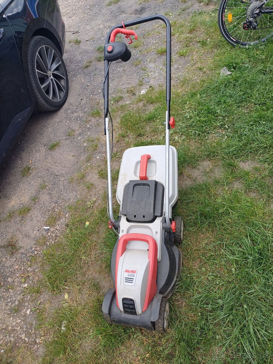 Sekačka elektrická