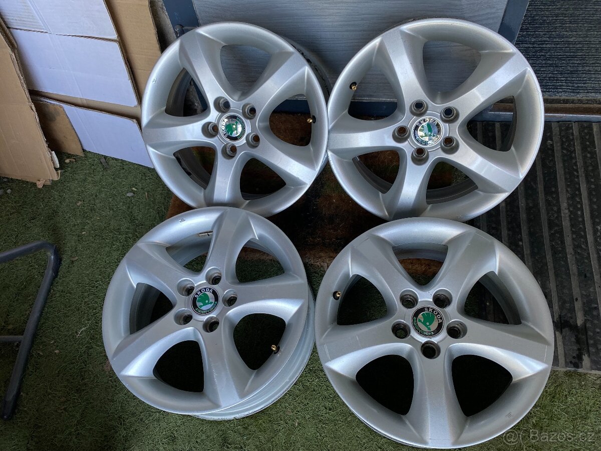 4 ks ALUDISKY ŠKODA 15" FABIA 2, 3 - 5x100, ET 43