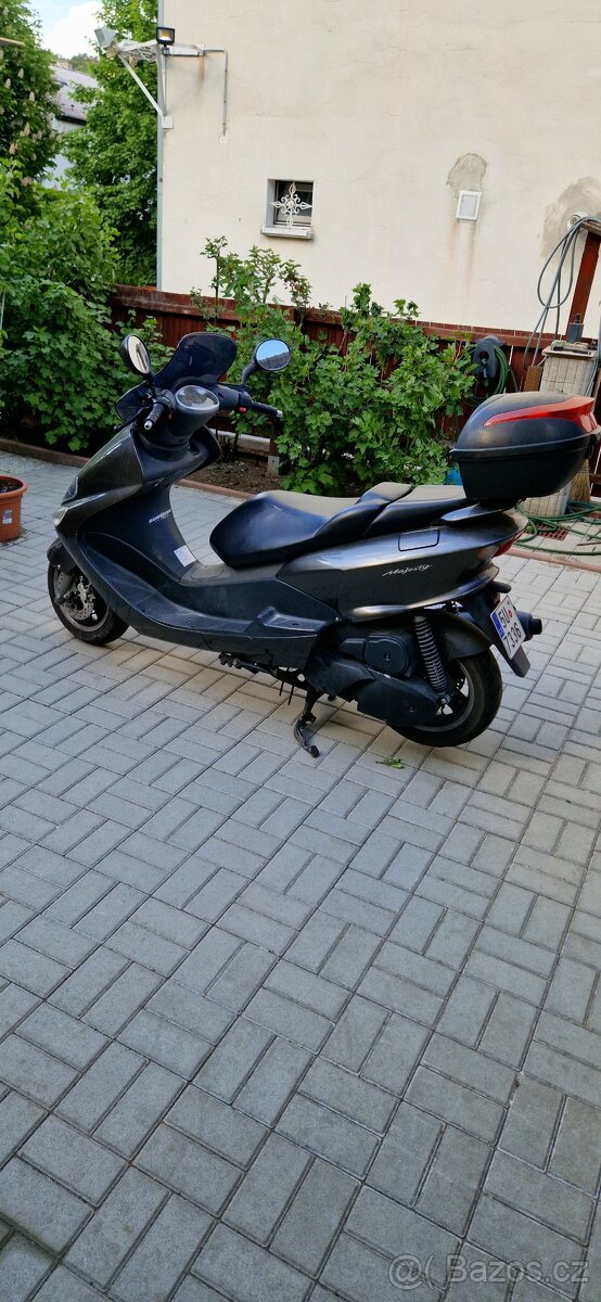 Yamaha Majesty 125