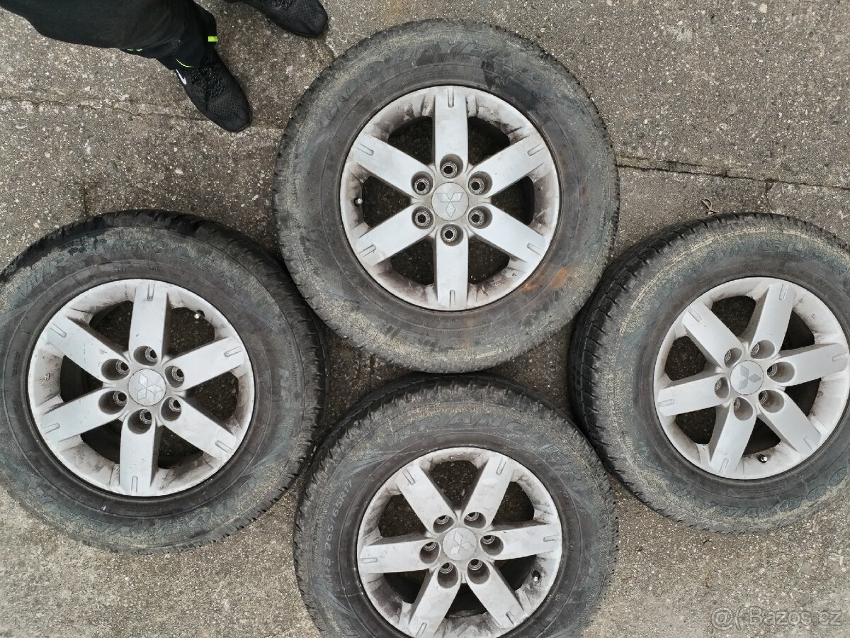 Prodám disky Pajero