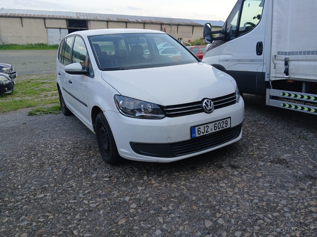 Touran 1.6 TDI 77kw 7 míst 2014