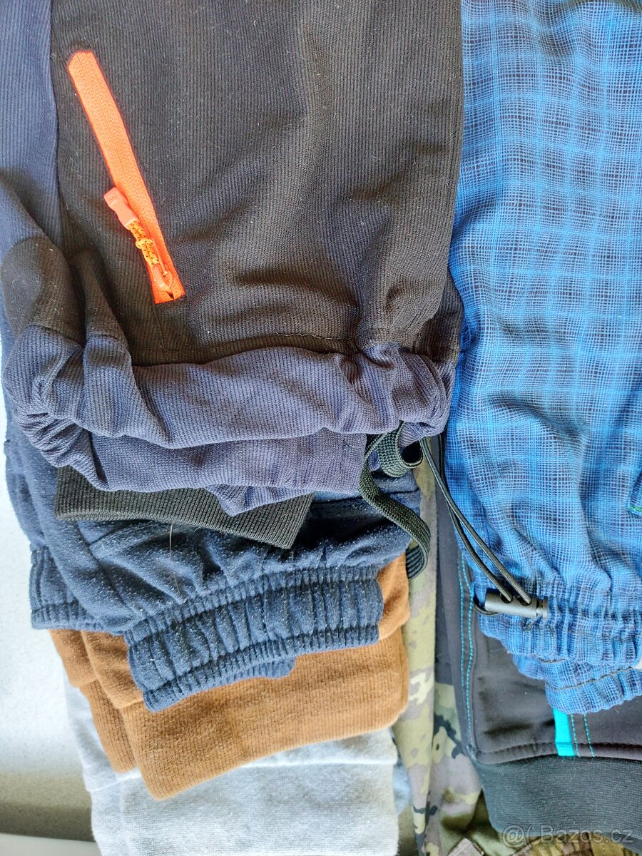 10x tepláky,  jeans, softschell