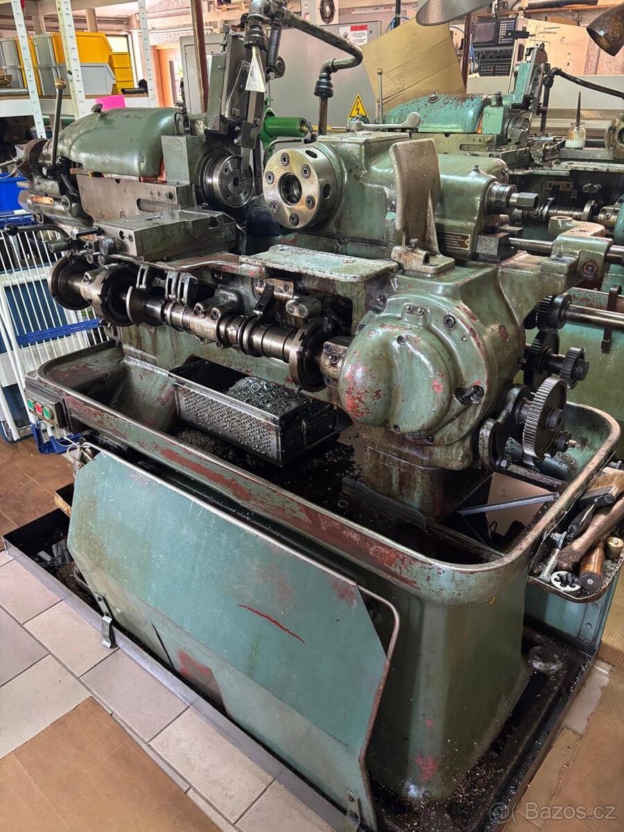 Soustružnický automat MAS A40