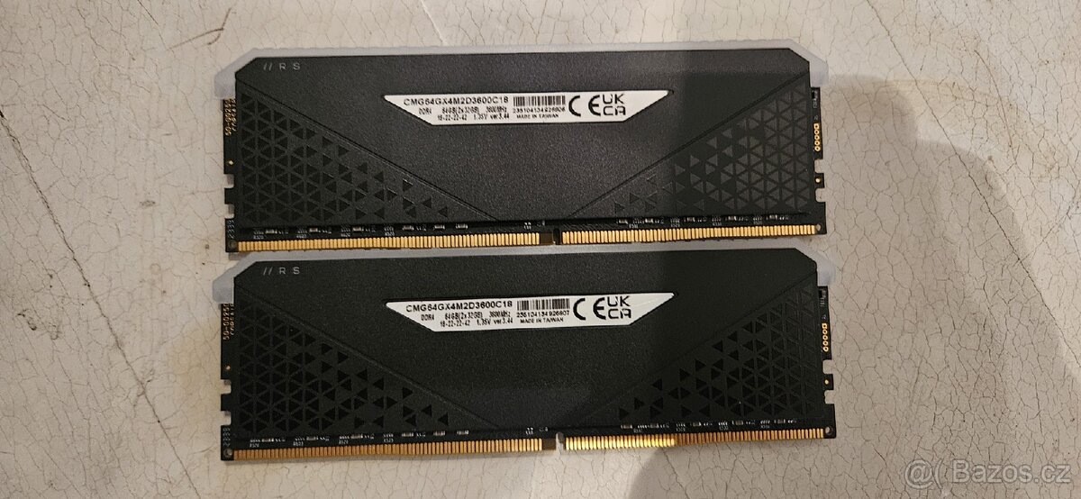 Corsair 64GB KIT DDR4 3600 MT/s CL18 Vengeance RGB RS