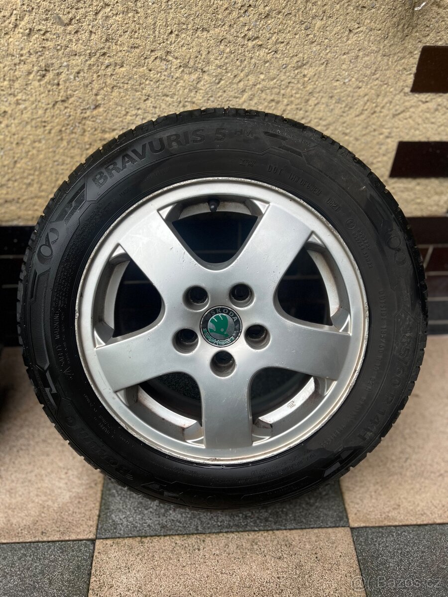 Alu kola + gumy Škoda Fabia