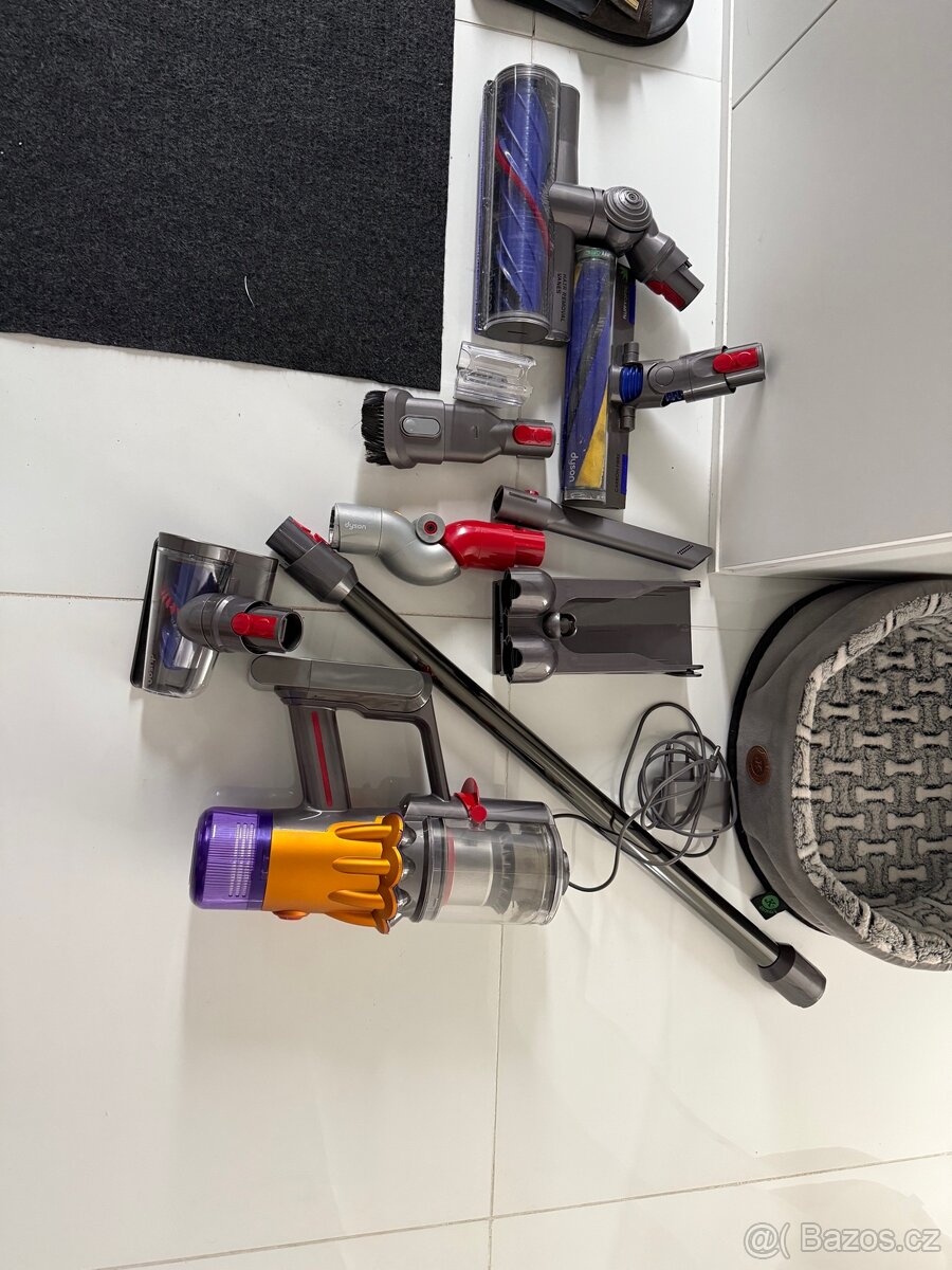 Dyson v12 absolute v zaruce