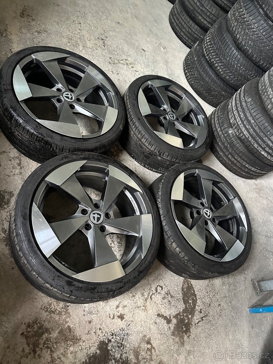 5x112 r19 245/35 r19 letní tomason