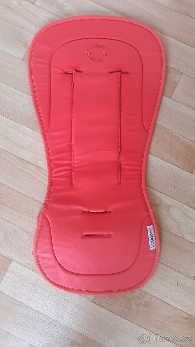 Podložka / vložka do kočárku Bugaboo, červená