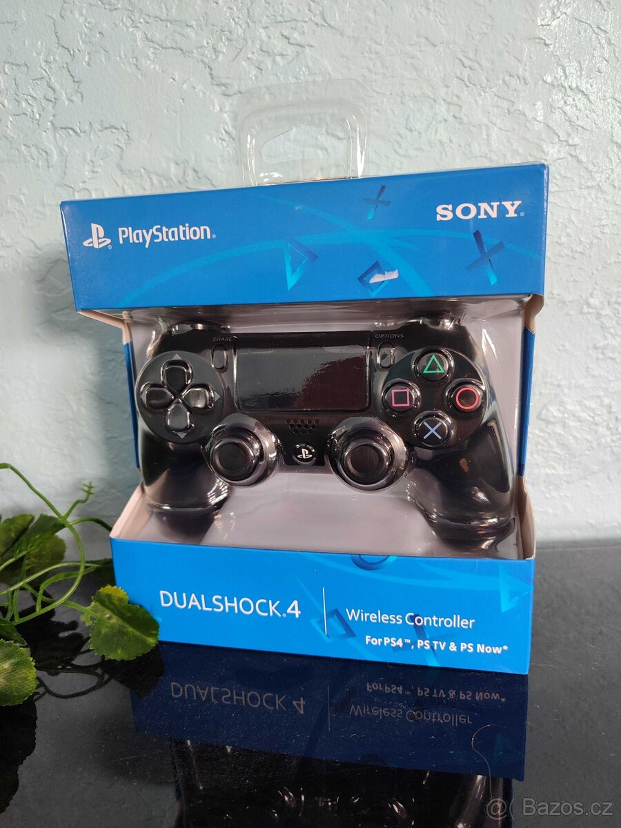 Ovladač DualShock PS4, nový