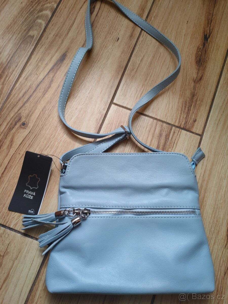 Nova modrá kožená crossbody kabelka