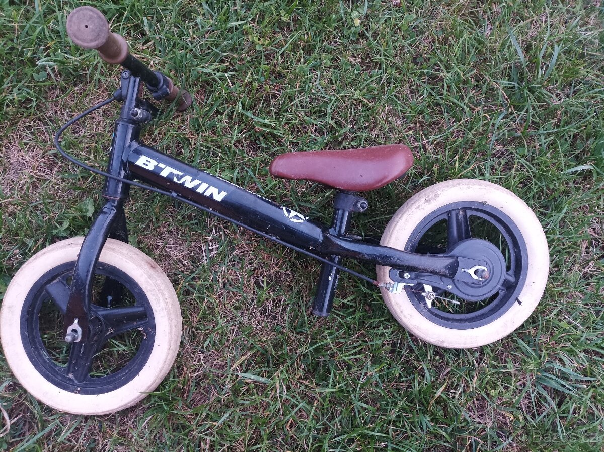 Dětské odrážedlo