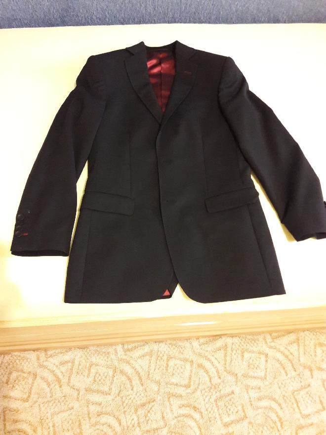 Oblek pro štíhlou postavu SLIM ( maturita...)
