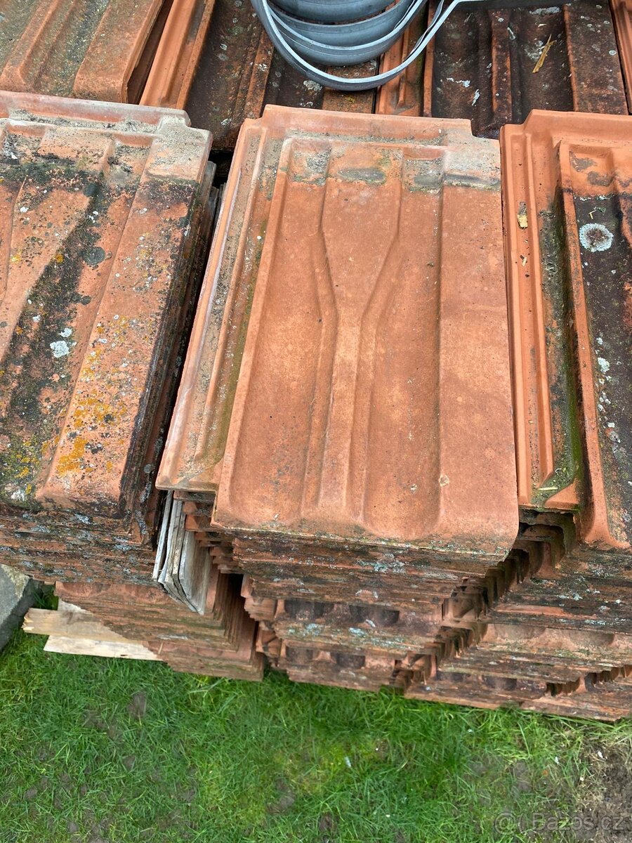 Střešní tašky 1220ks