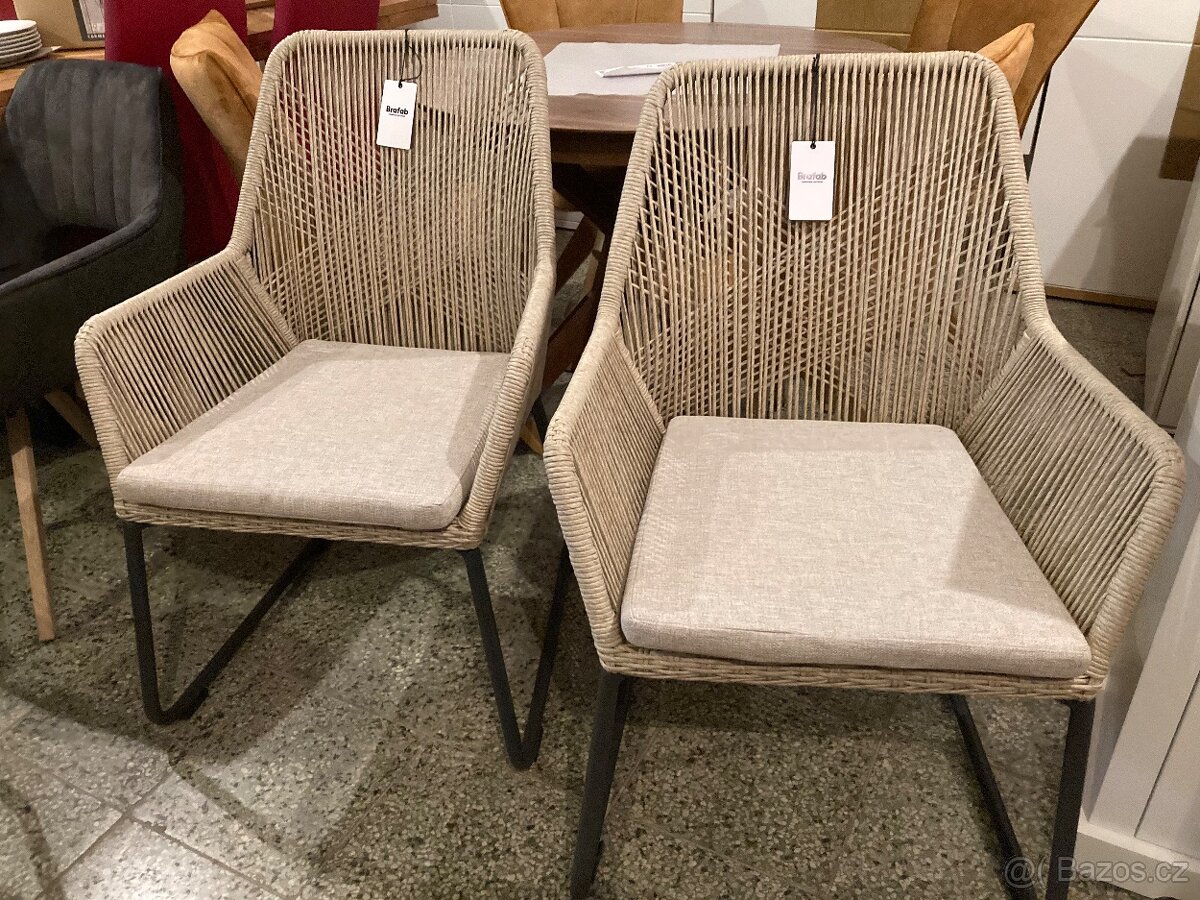 2 KS zahradní křeslo BRAFAB -MIDWAY-Nové