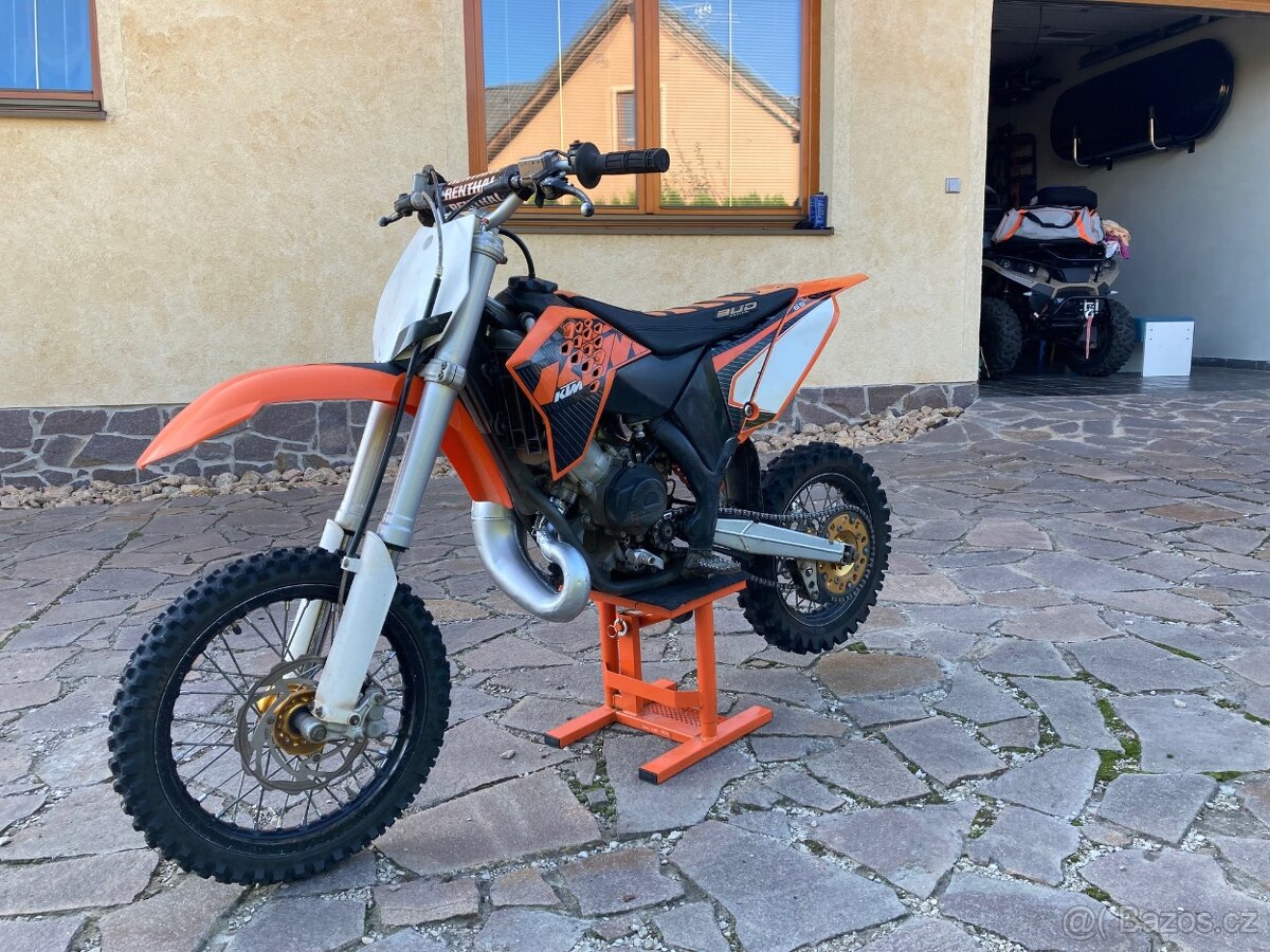 Prodám dvoutaktní motorku 2013 KTM 65 SX.