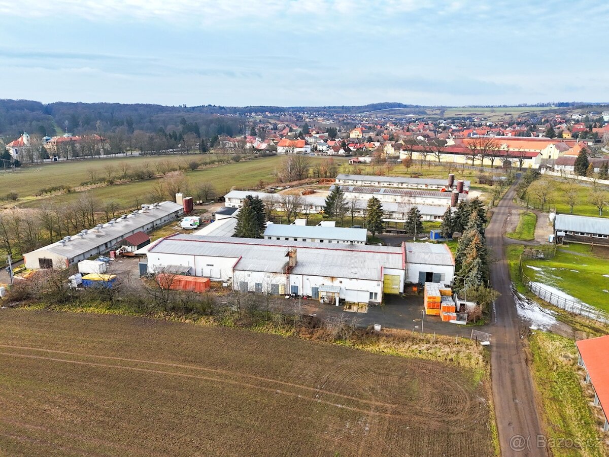 Prodej zemědělského objektu, 4000 m2, Lány