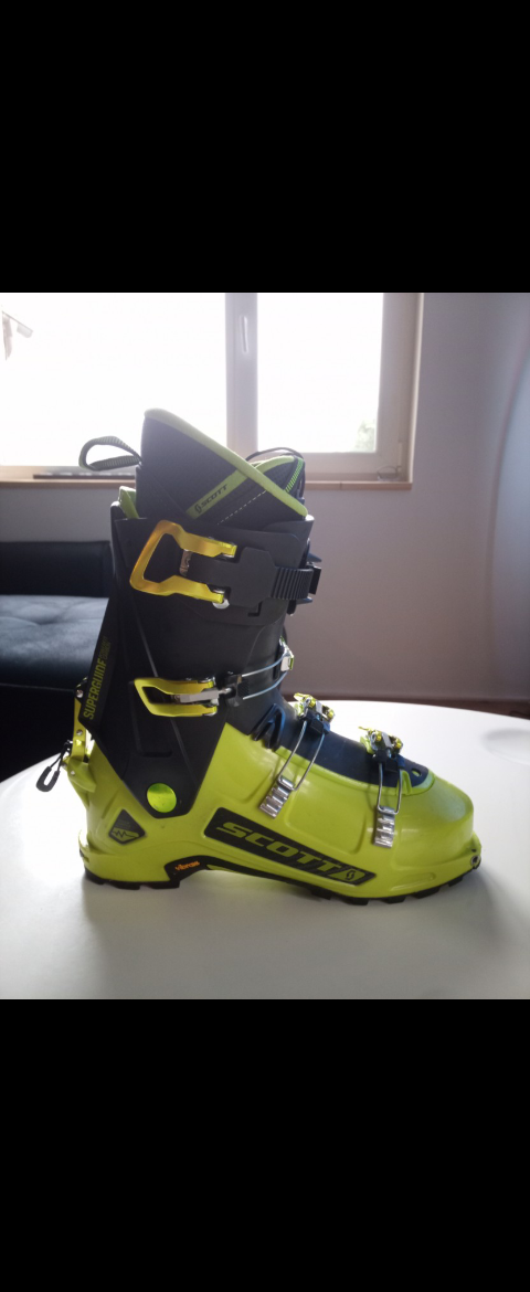 Scott SUPERGUIDE CARBON,vel. 47, Mondo 31 cm