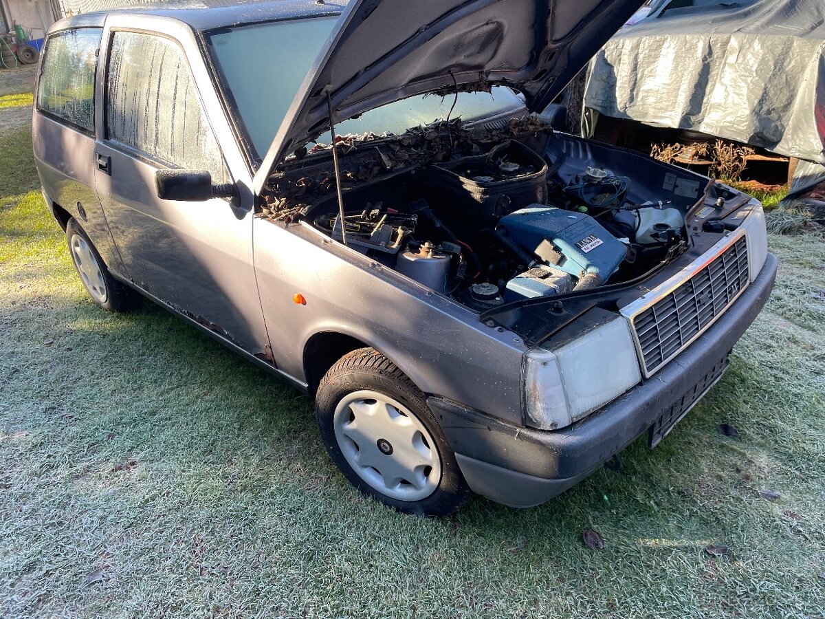 Lancia Y10