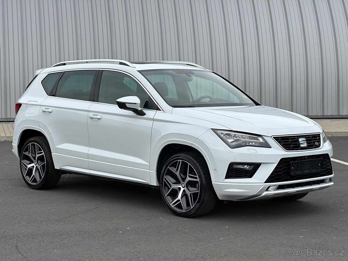 Seat Ateca FR 1.5 TSI DSG kamera 360°/Virtual/acc/tažné