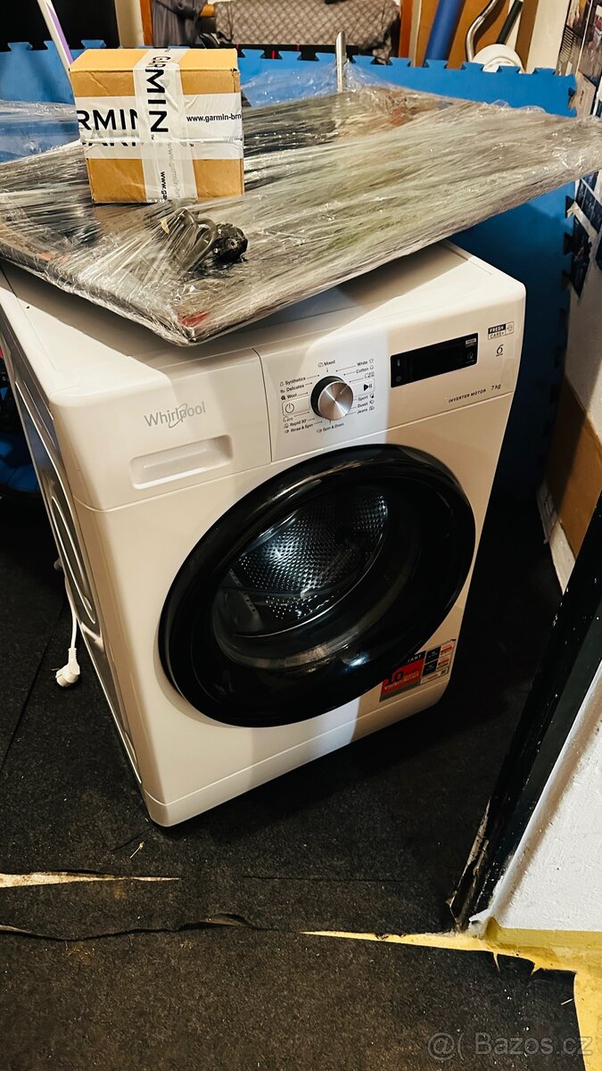 Ani ne rok použitá PRAČKA Whirlpool FFS 7259