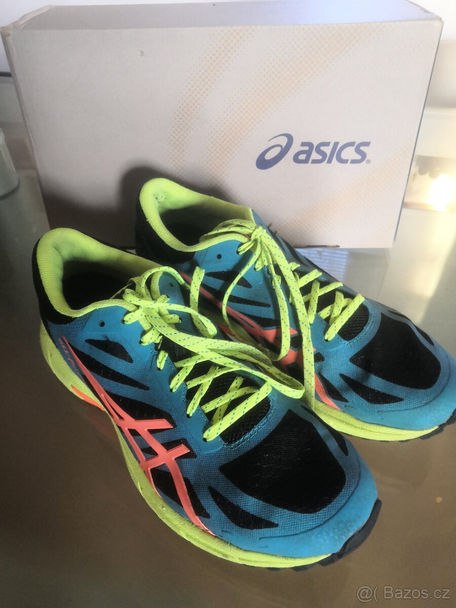 Běžecké boty zn. Asics, vel. 43,5 - 27,5 cm