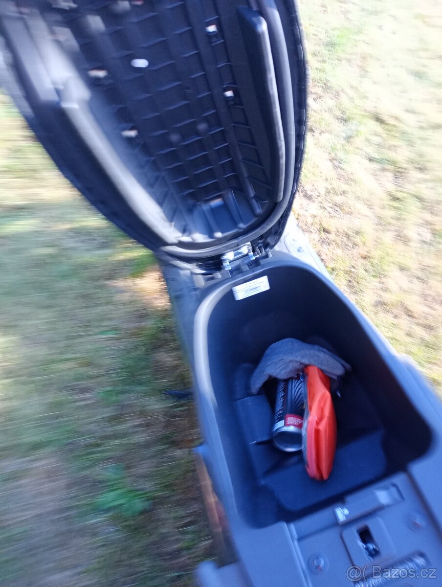 Elektro skútr segway