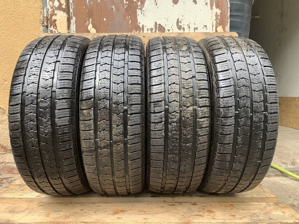4ks 225/65/16C Nexen/2019/112-110R/zimní 7.4m