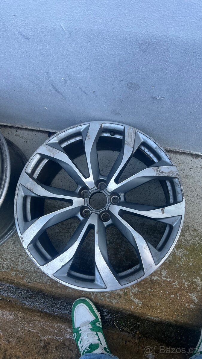 Prodám 5x112 r20