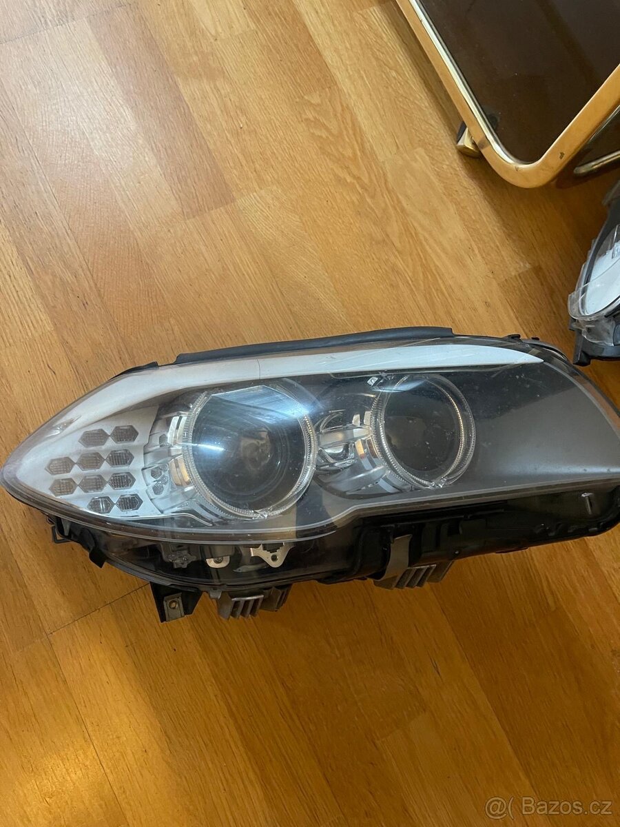 Pravé světlo bmw f10-f11