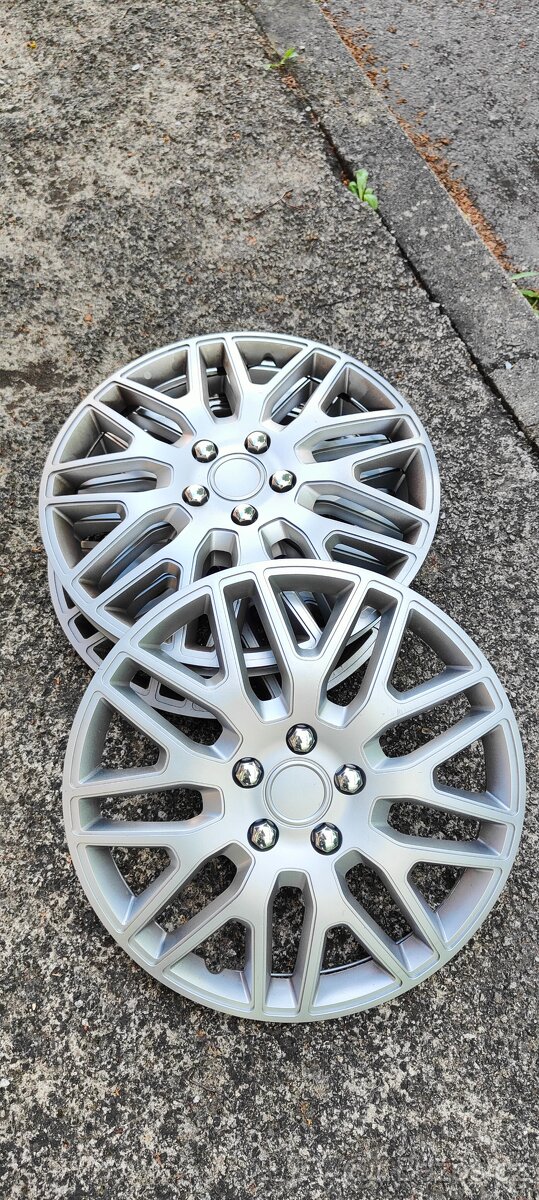 Plechové disky 5x100 R15 57,1 et38