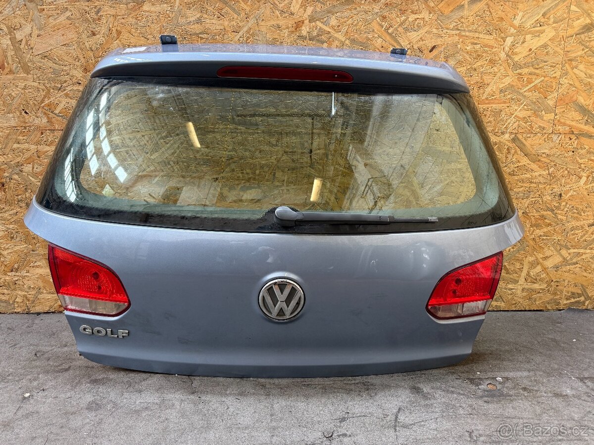 zadni pate dvere kufr Vw Golf 6