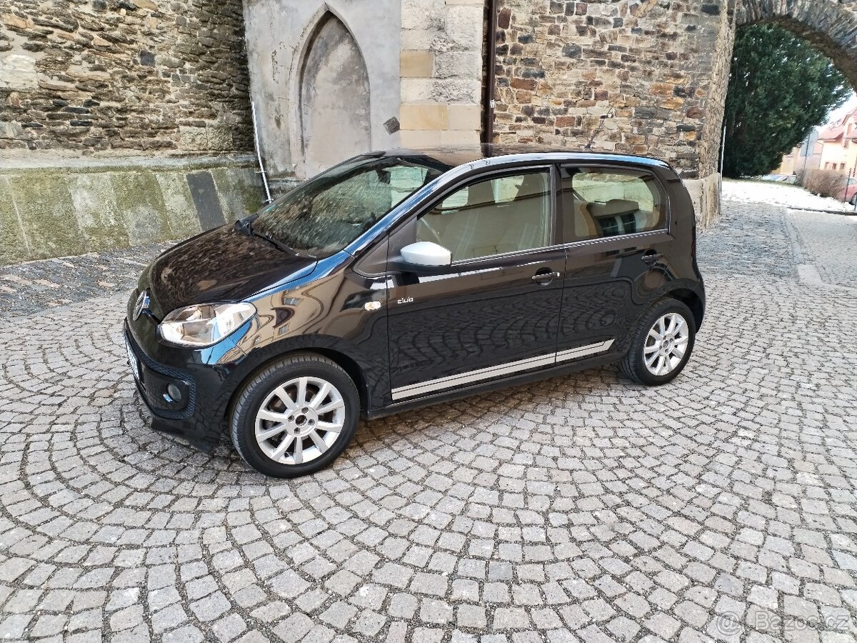 Vw Up CLUB 1.0 Mpi 55kw r.v.2016