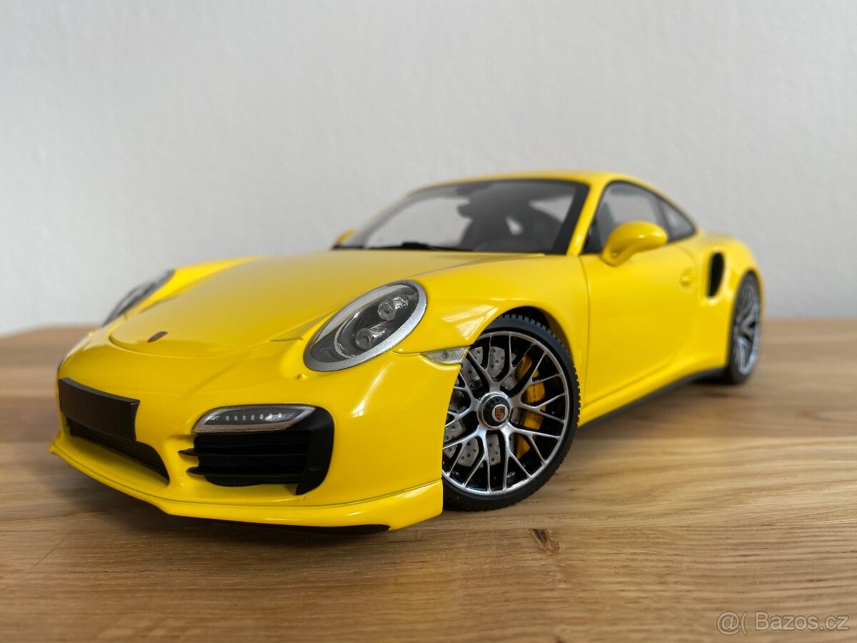 Porsche 911 (991) Turbo S 1:18 Minichamps