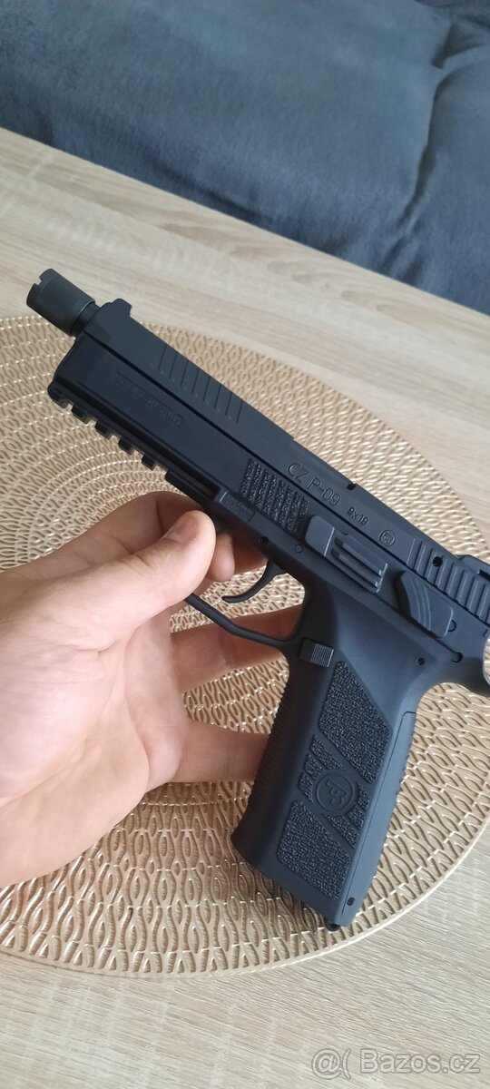 CZ P09 SR
