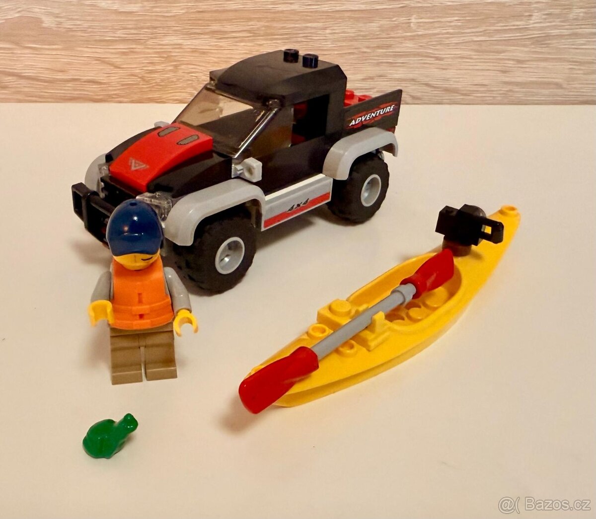 Lego City 60240 Dobrodružství na kajaku