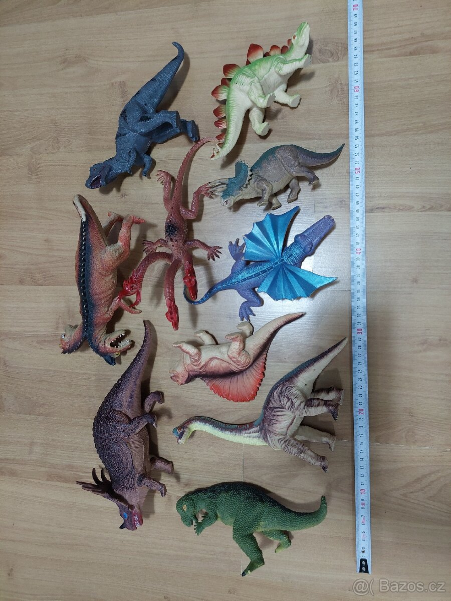 Velke figurky dinosauru sada 10.kusu