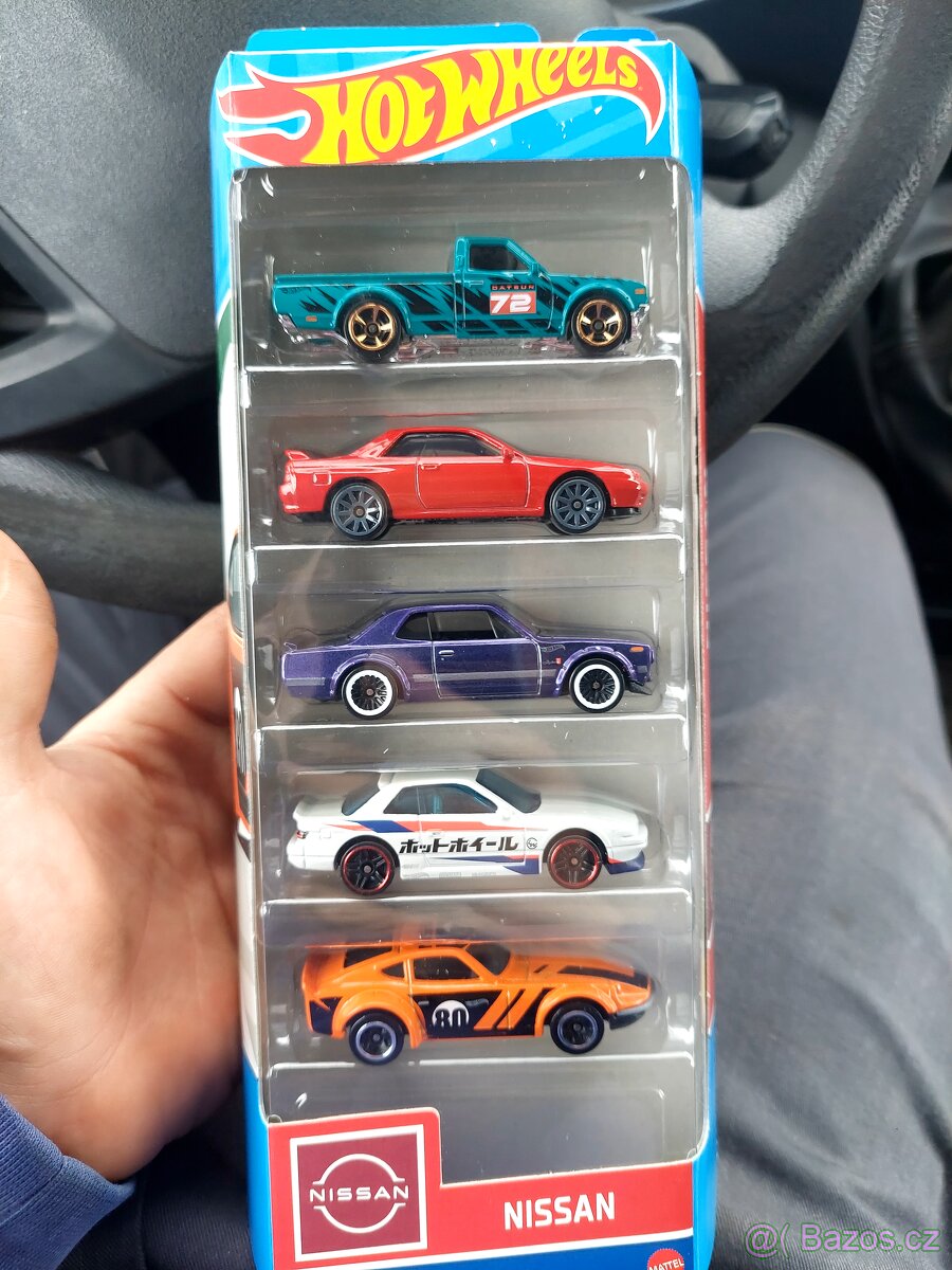 Hotwheels 5pack nissan