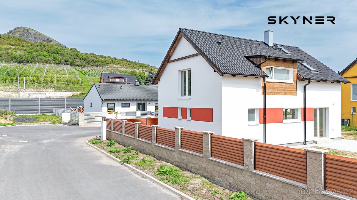 Prodej, Rodinné domy, 130 m2 - Žalhostice, ev.č. 01090