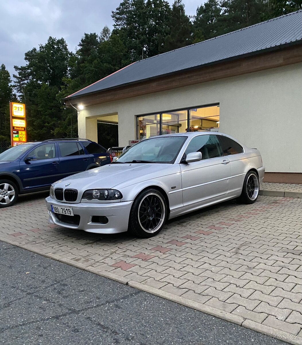 BMW E46 Coupe 323i M52B25 150KW
