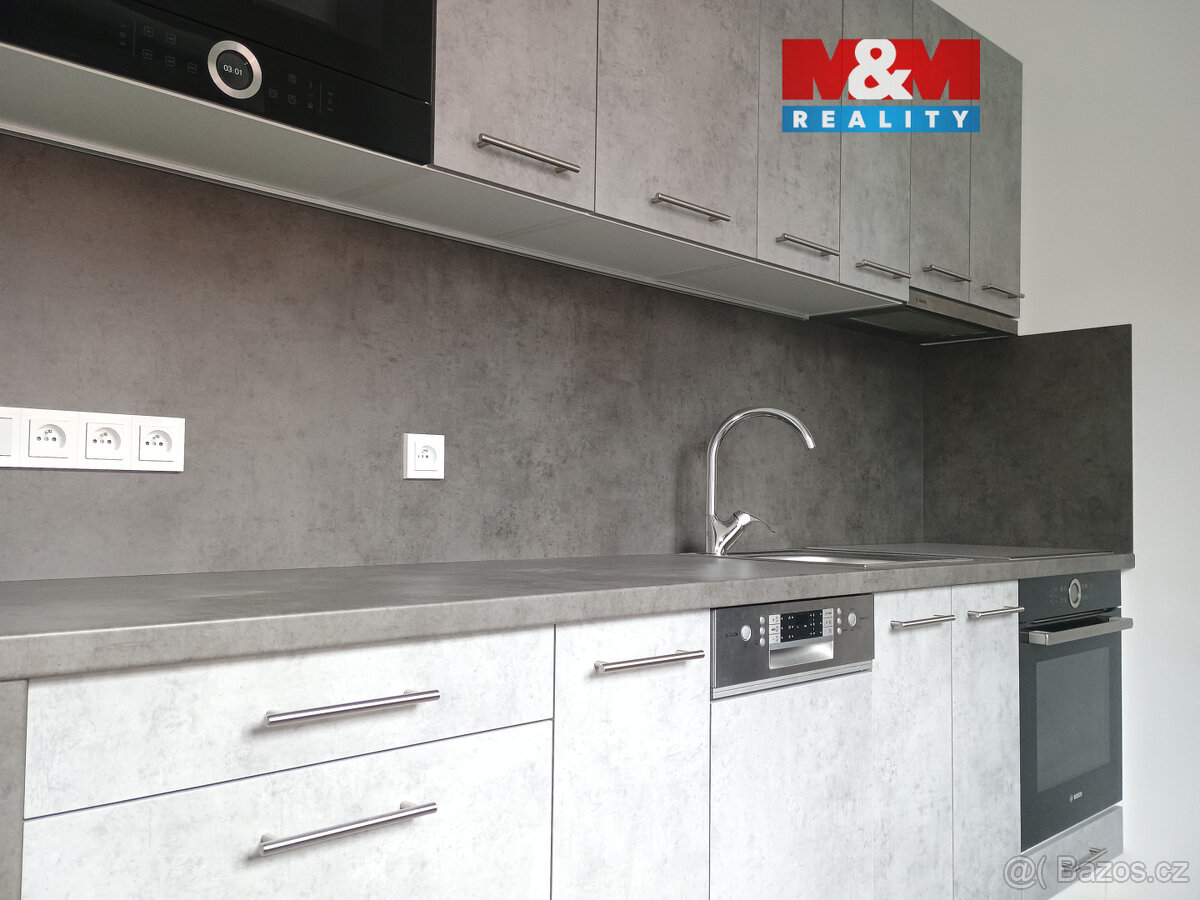Pronájem bytu 2+1, 56 m², Děčín, ul. Riegrova