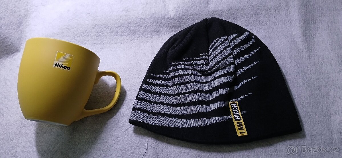 Nový hrnek Nikon a nová čepice Nikon