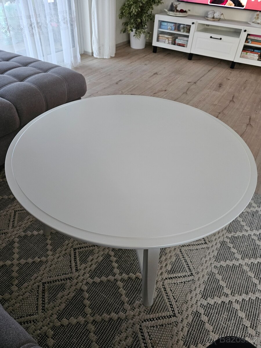 Konferenční stolek