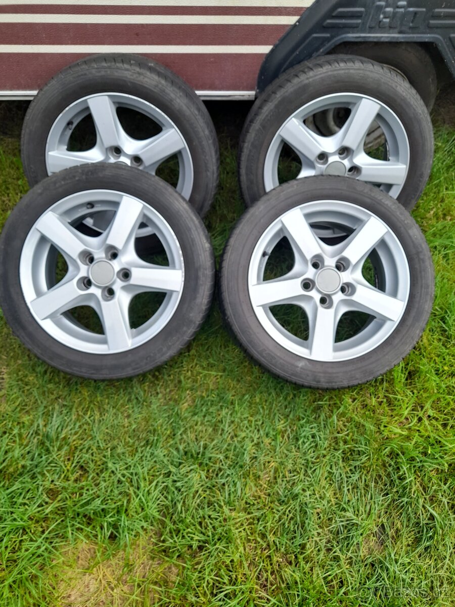 Prodám 4 alu kola letní 195/50/R15