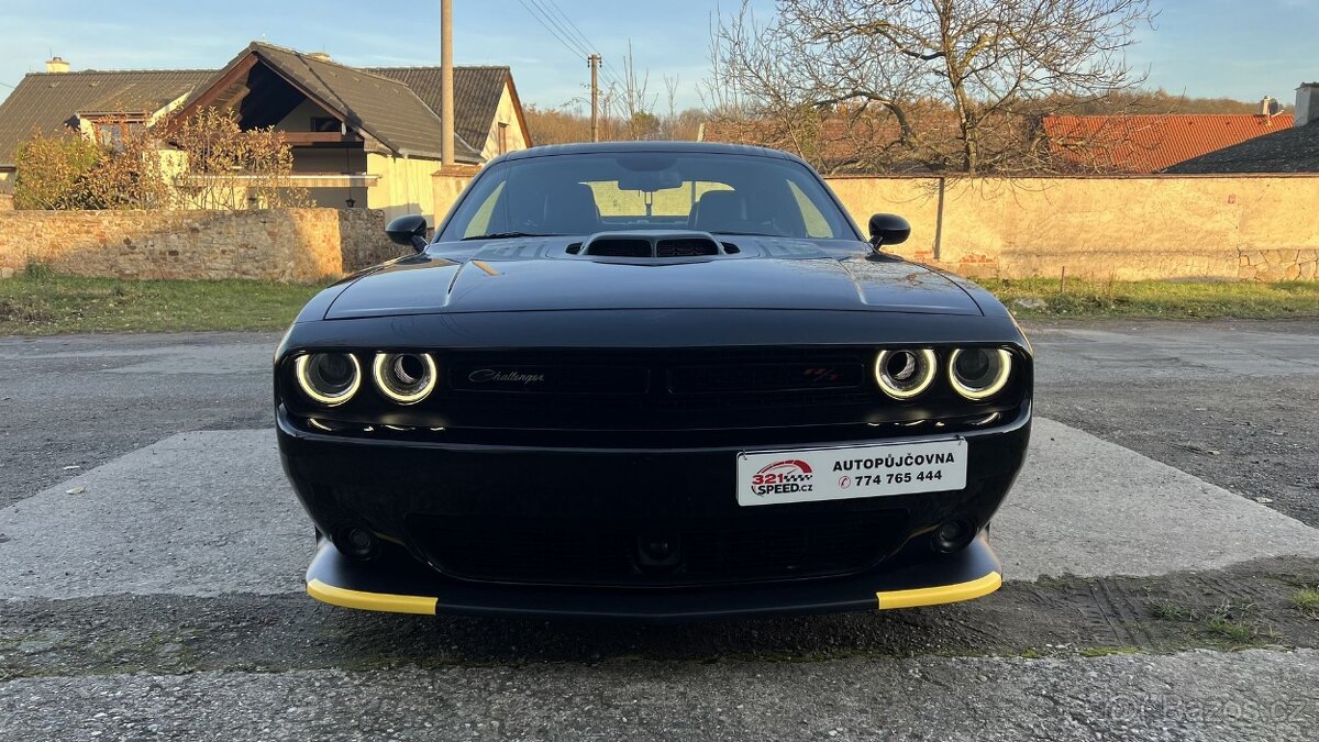 Dodge Challenger SHAKER 5.7 V8 – autopůjčovna