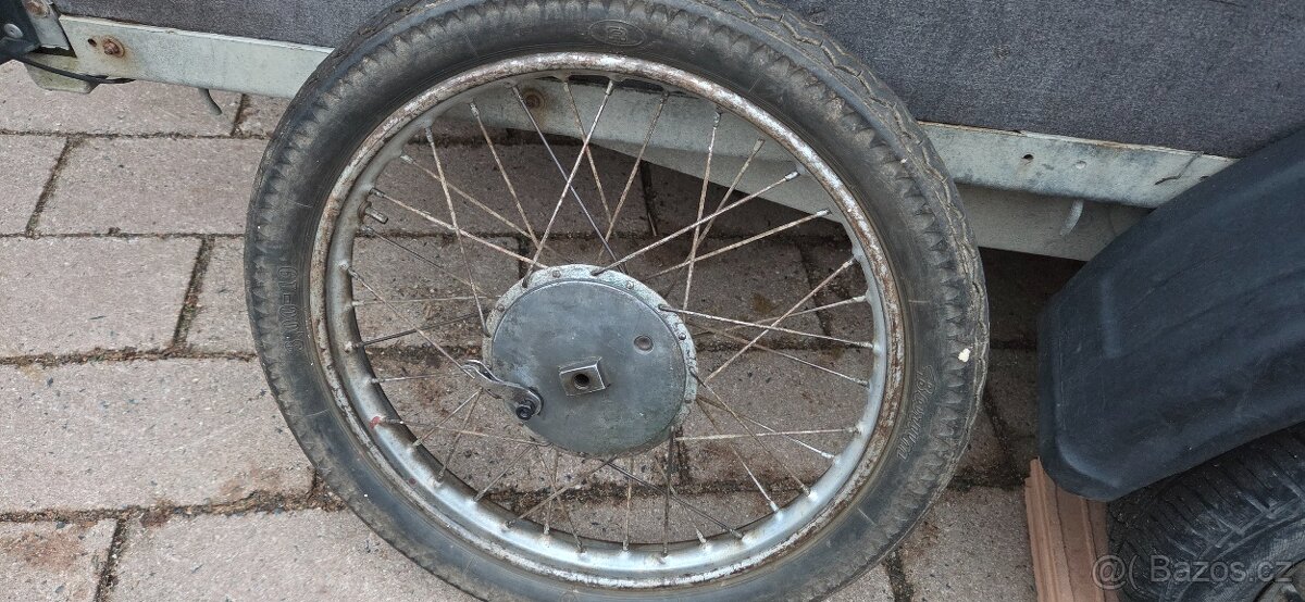 Jawa pérák přední kolo