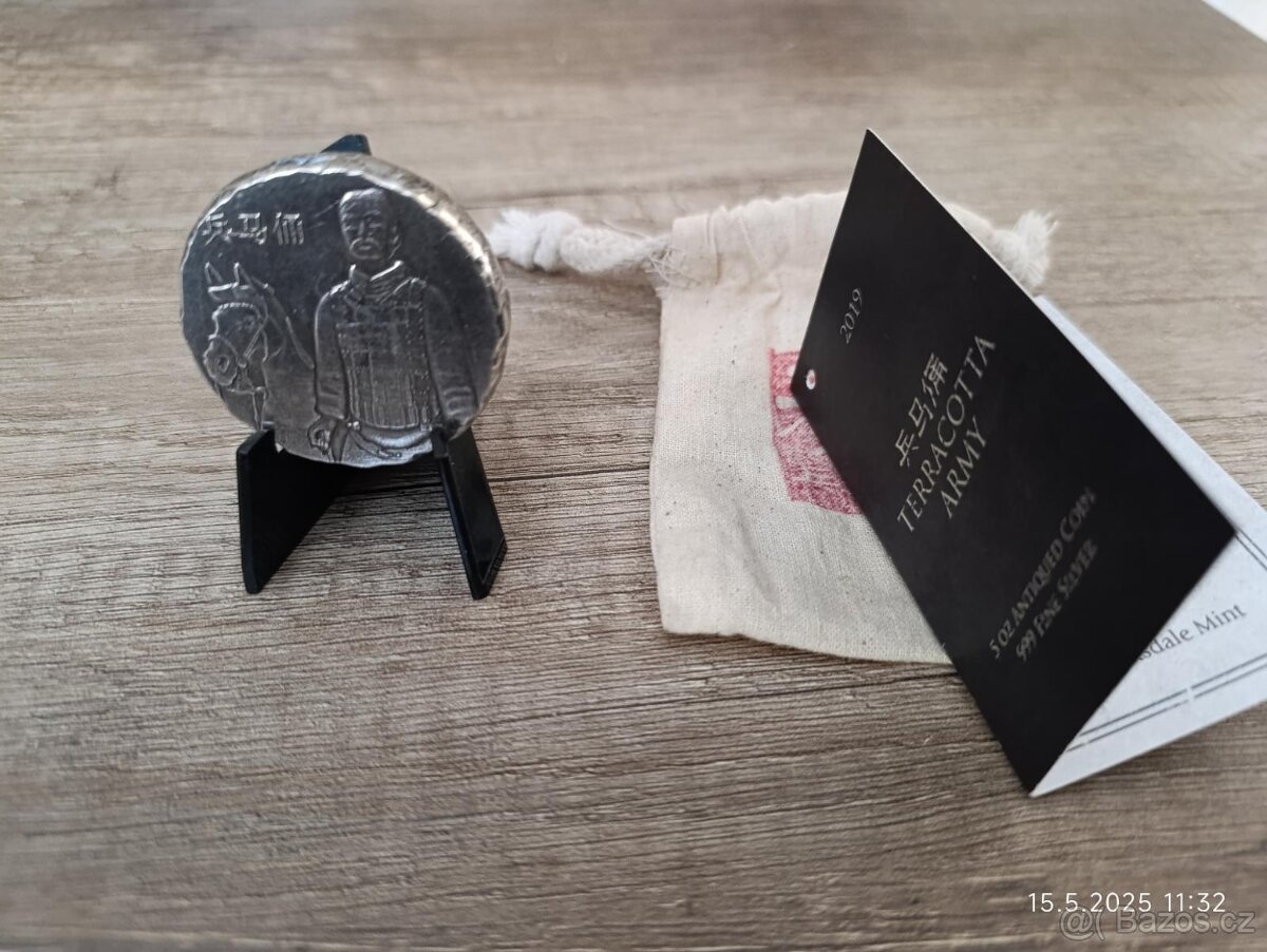 Stribrna investiční mince terracora army 5oz , 2019, antique