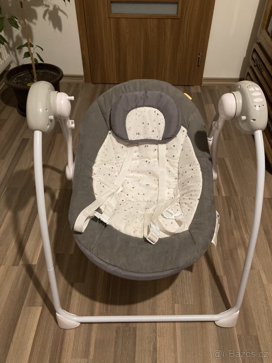 Dětská houpačka / sedátko