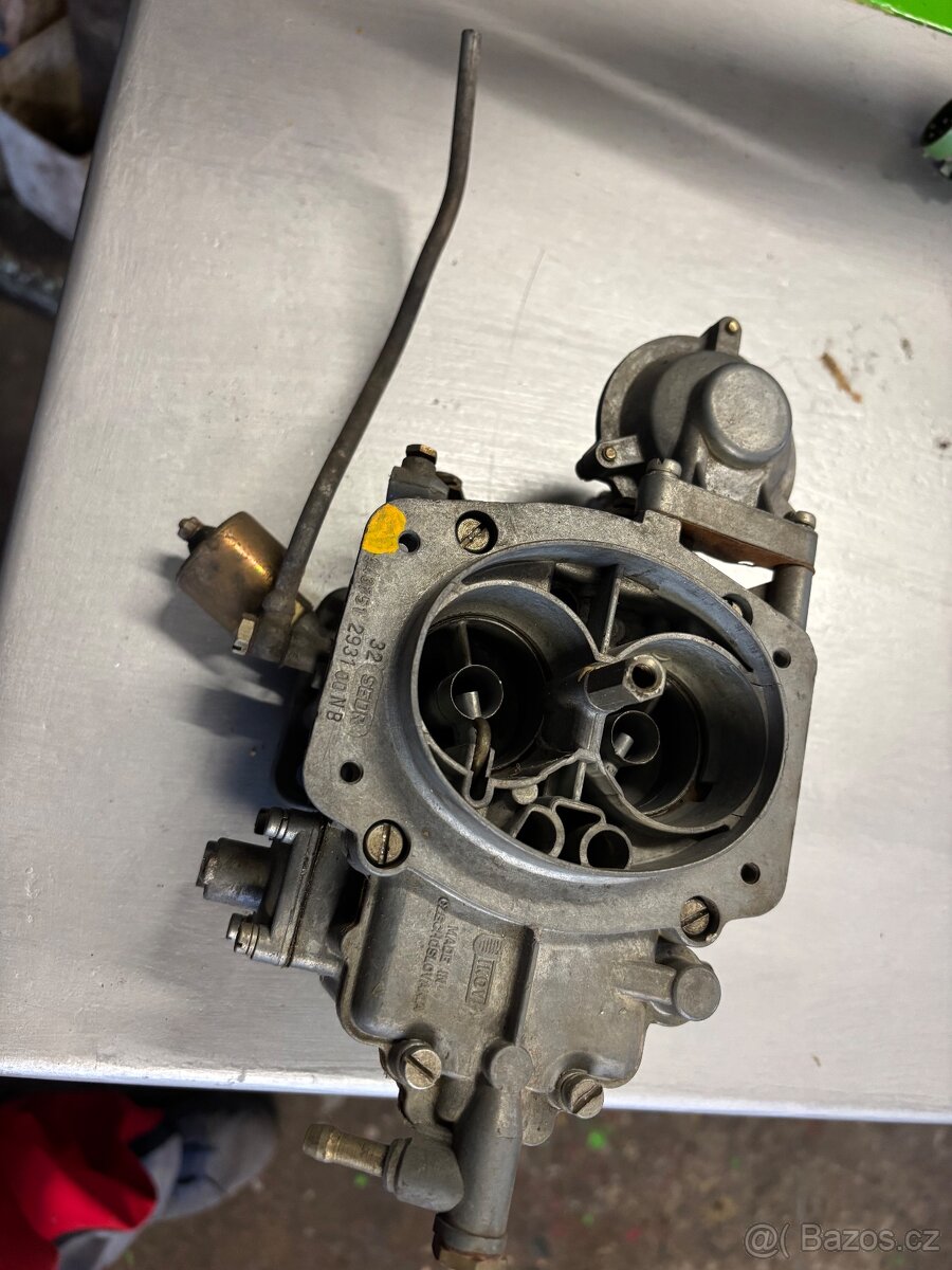 Karburátor škoda 105