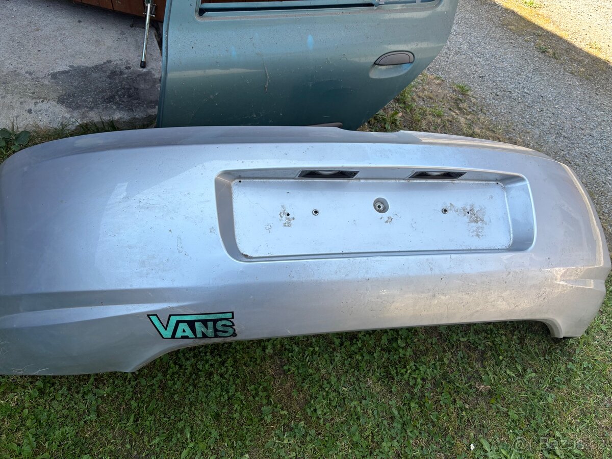 Ford cougar zadní nárazník