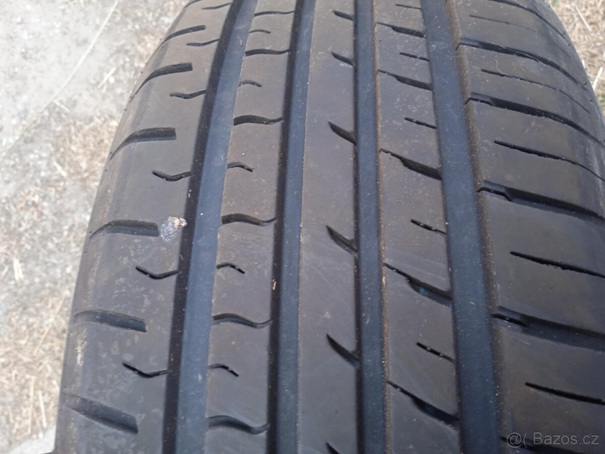 letní sada pneu 185/60 r15